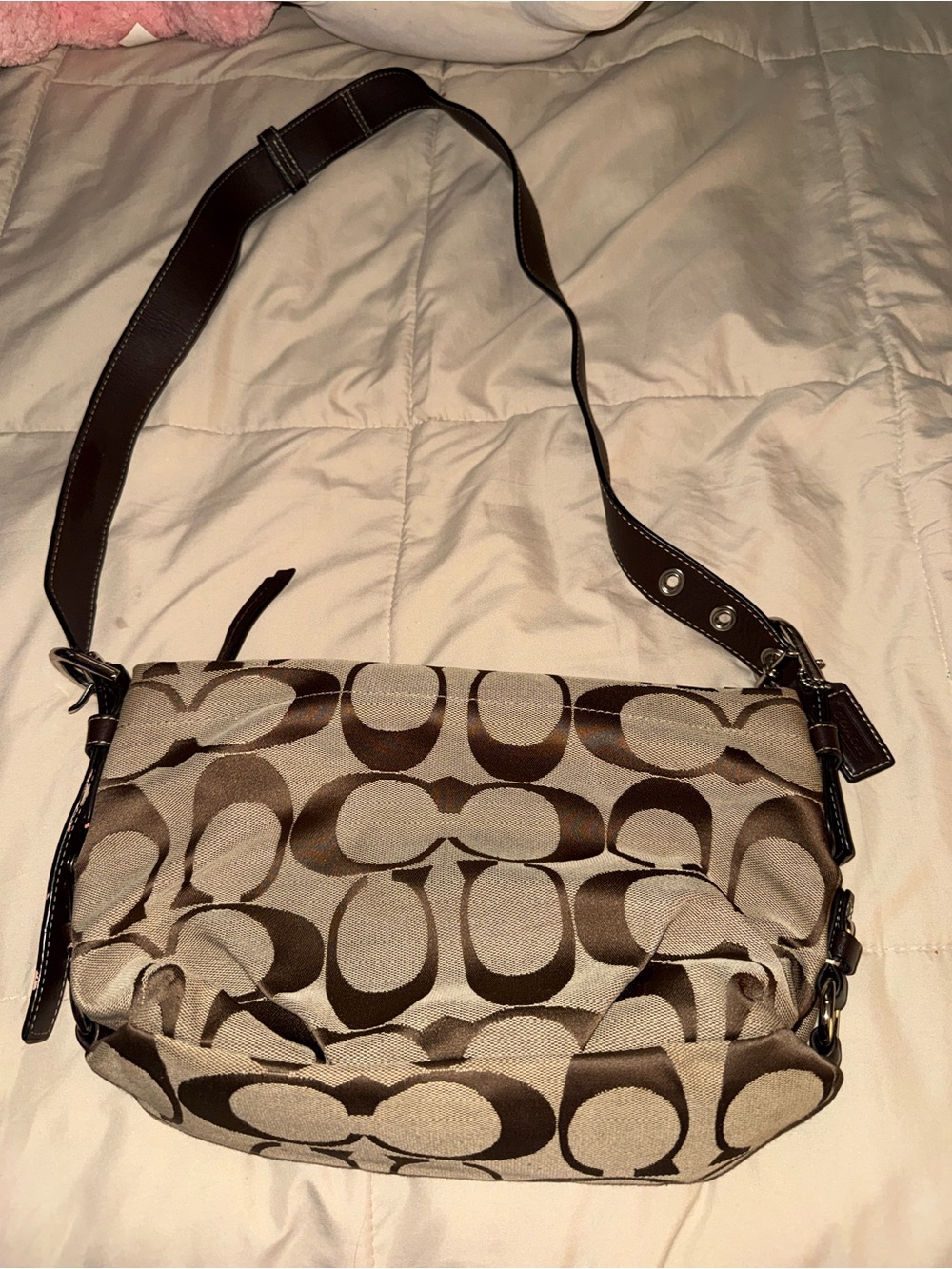 Coach Brown Signature Canvas Shoulder Bag with Dark Brown Trim - Picture 3 of 10